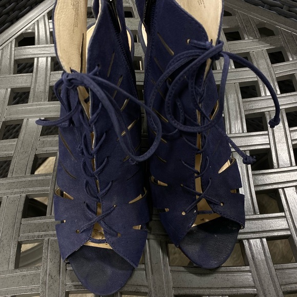 Vince Camuto Estie navy suede lace up cutout open toe heels - Picture 2 of 6